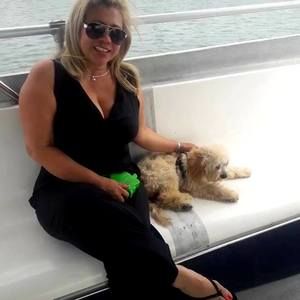 Meet your Posher, Daniela